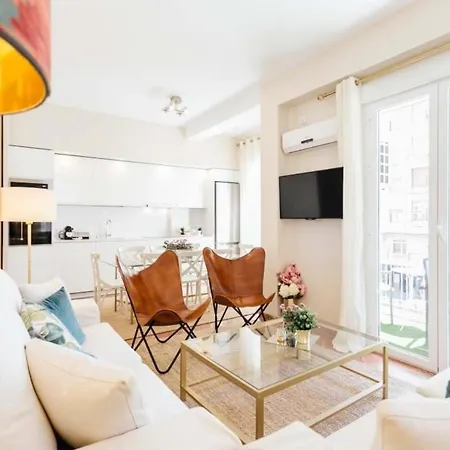 Apartamento Stylish And Wide- 3bdr 3bth- Remedios