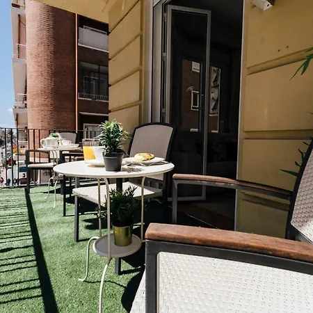 Apartamento Stylish And Wide- 3bdr 3bth- Remedios *